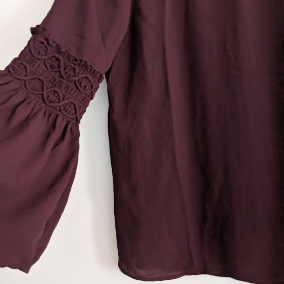 Loft Outlet Purple Bell Sleeve Blouse Size XSP - Picture 2 of 9